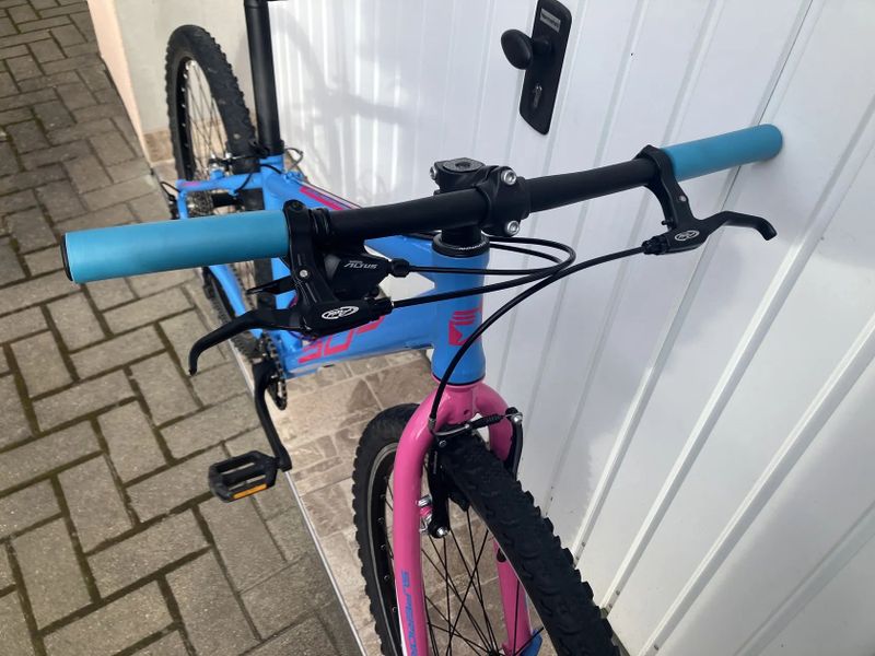 DÍVČÍ LEHKÉ KOLO 26