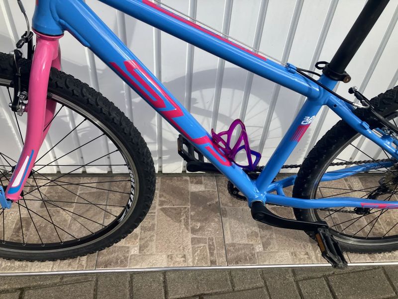 DÍVČÍ LEHKÉ KOLO 26