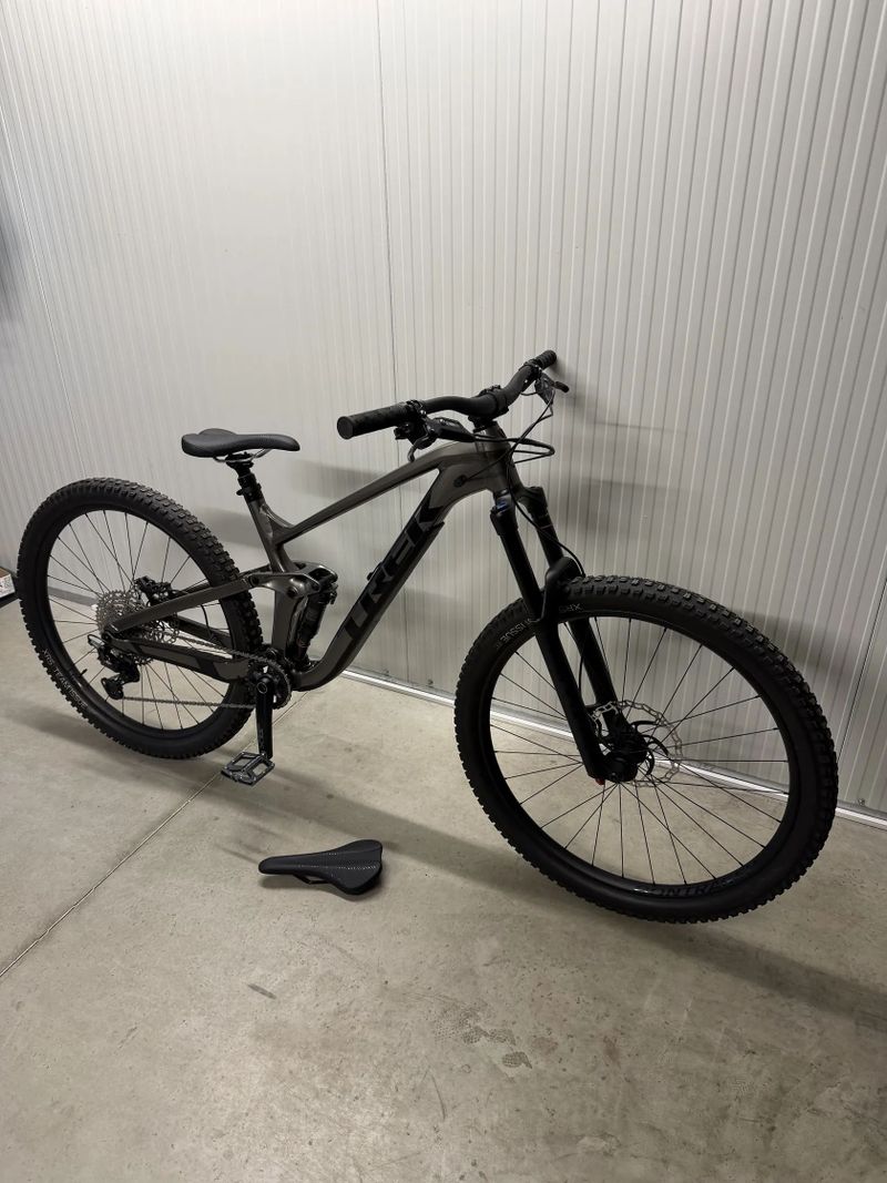 Trek Slash 7