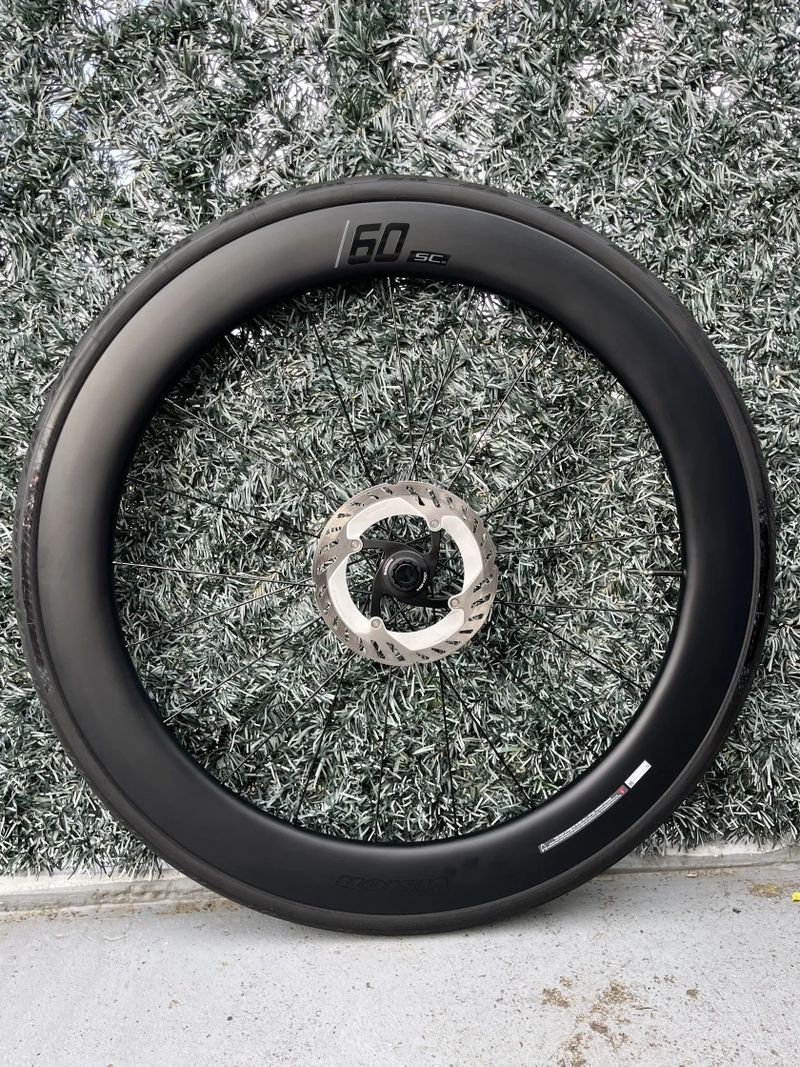 Karbonová kola Vision SC60 i23, set