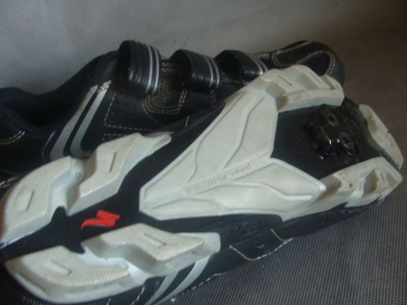 Cyklistické tretry kros, gravel, MTB Specialized vel. 39