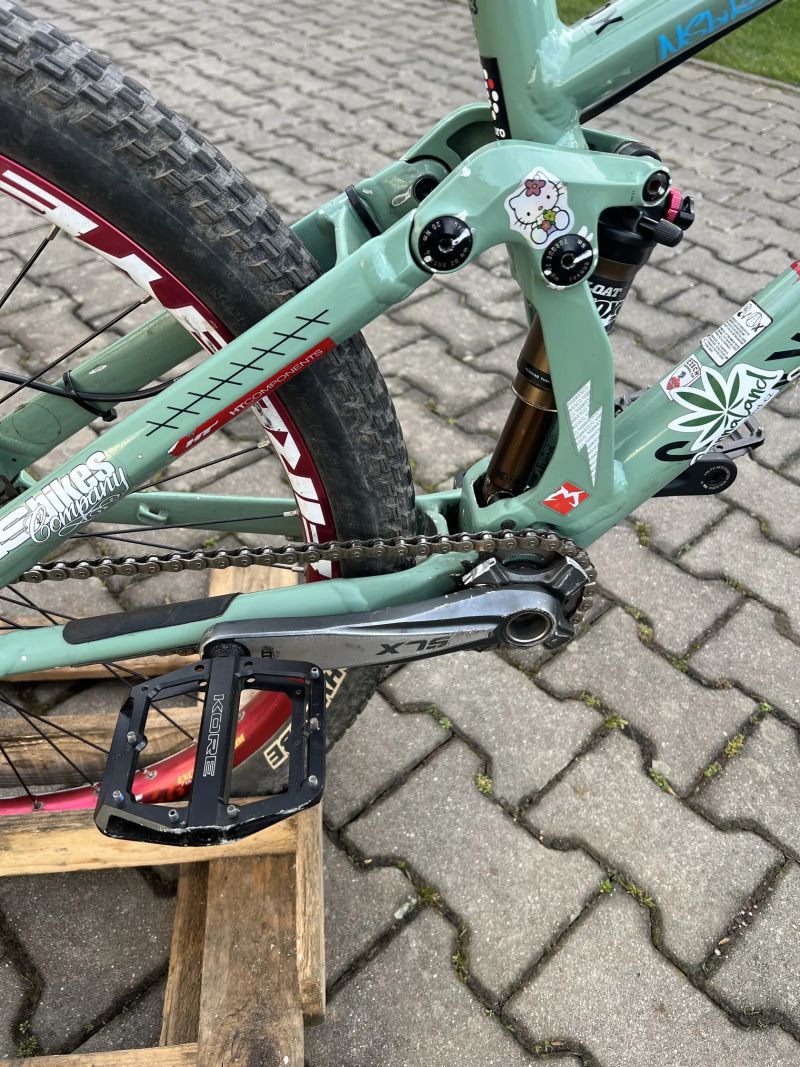 Slopestyle kolo Canyon Stitched 720 pro