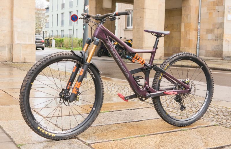 2022 ORBEA OCCAM M10 LTD KARBON