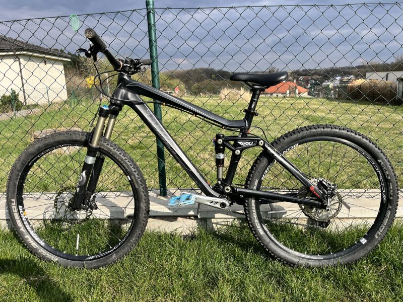 Trek Fuel Ex 8