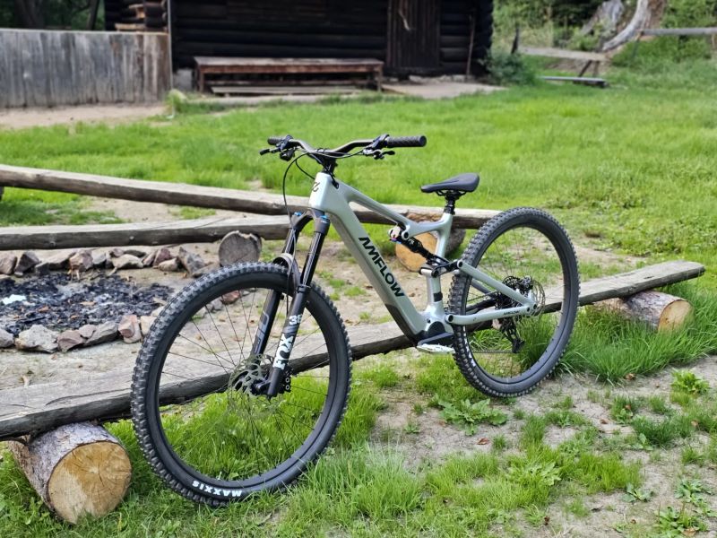 Amflow PL vel. L (DJI Avinox) No-Limit