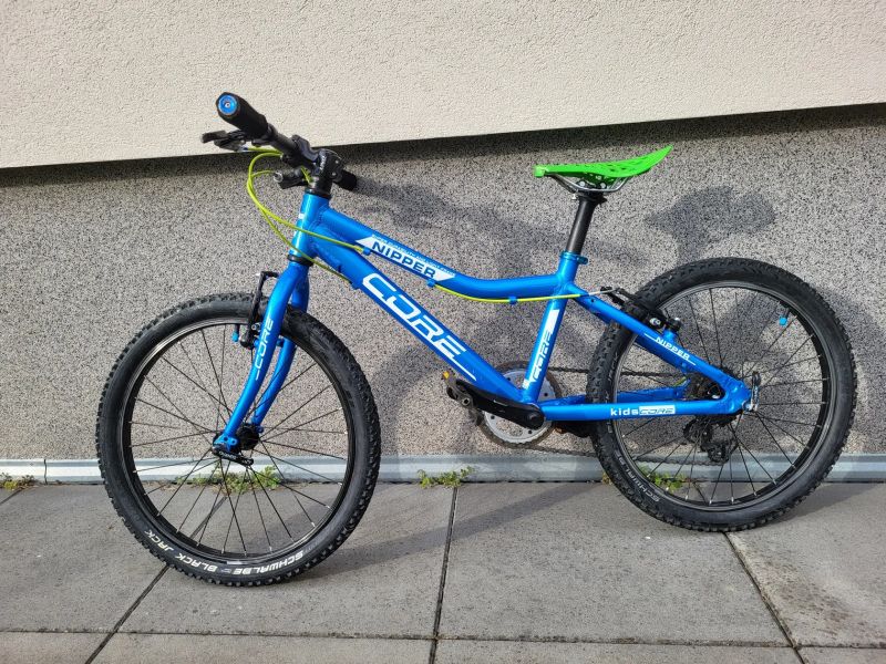Prodám dětské kolo Core Nipper 20; 1x6 převodů; karbon