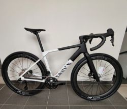 Canyon Grail CF SLX 8 Di2
