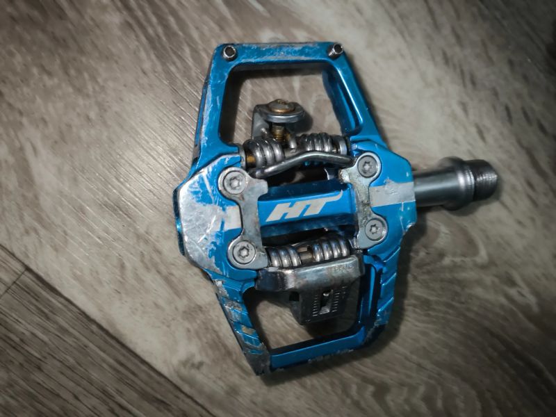 Pedály HT T1 modré
