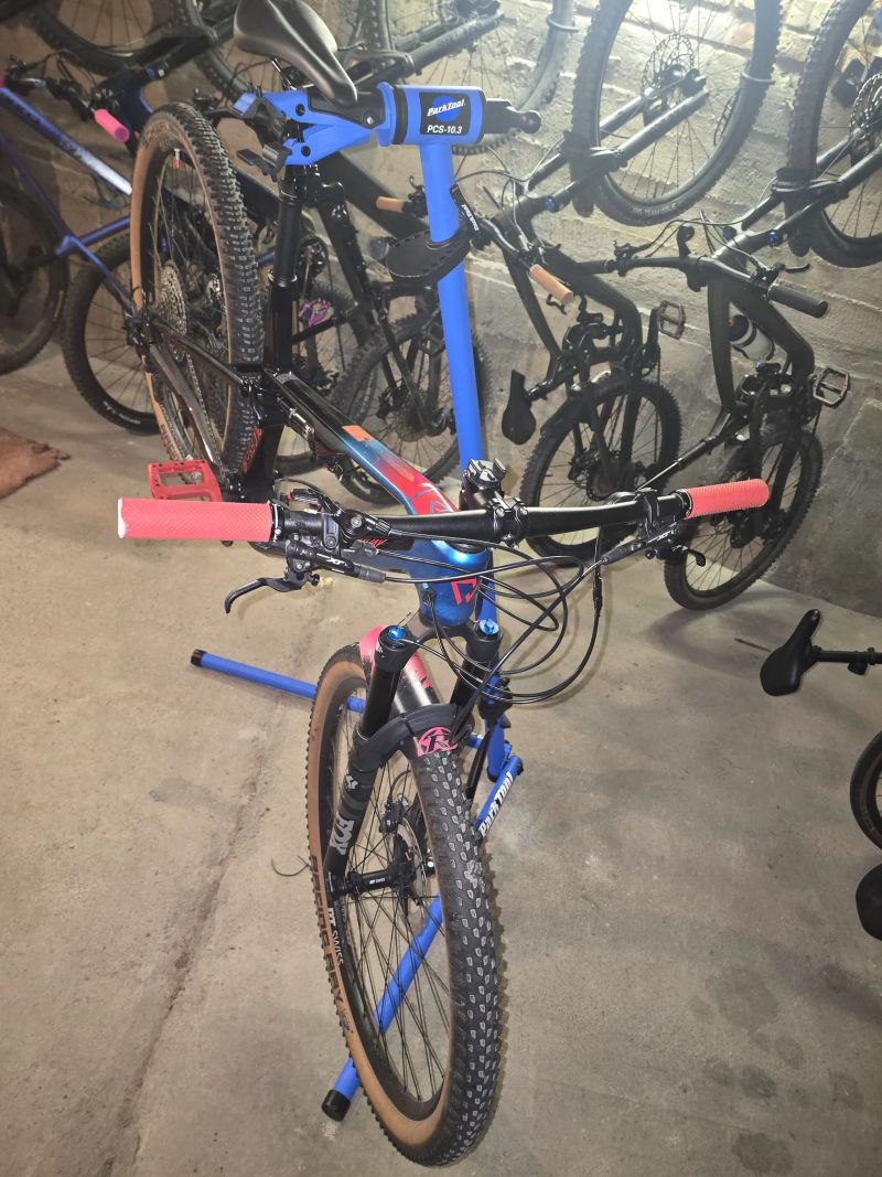 CONWAY RLC FS 6.9 - Xc Celoodpruzeny Bike carbon