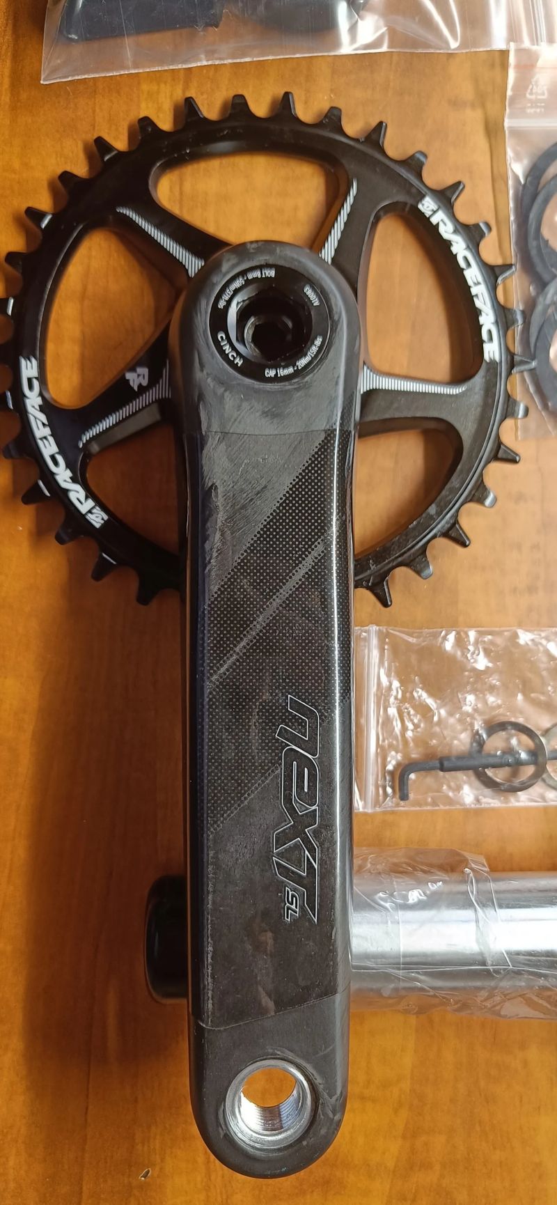 Race Face Next SL + převodník 34T pro Shimano