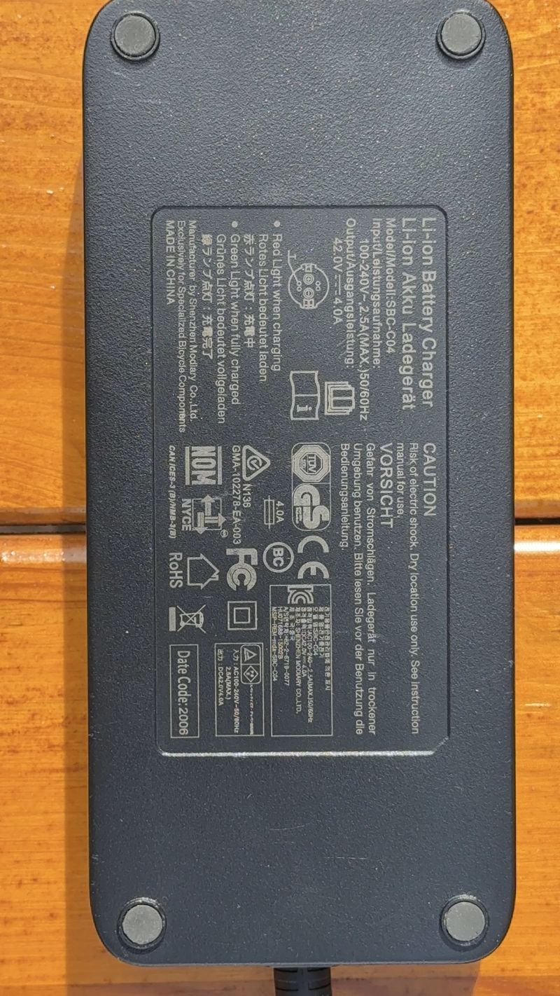 Specialized LEVO Turbo, celopéro, SRAM, černé, velikost M