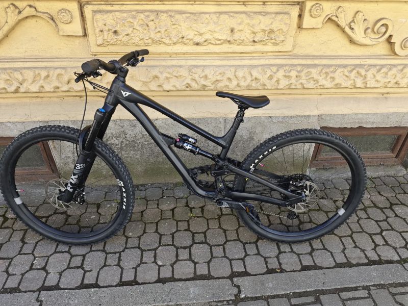 YT Industries Capra core 2 XL (od 183cm) 07 2023 koupeno