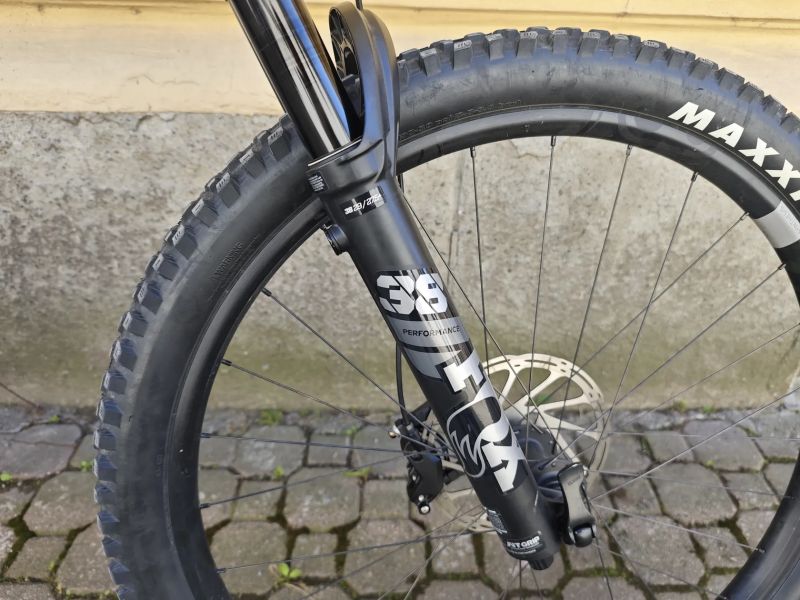 YT Industries Capra core 2 XL (od 183cm) 07 2023 koupeno