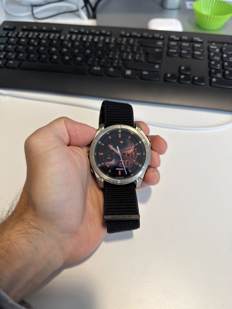 Garmin Fenix 8 51mm Amoled Titan Safir