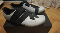 Fizik TERRA POWERSTRAP X4 LIGHT GREY