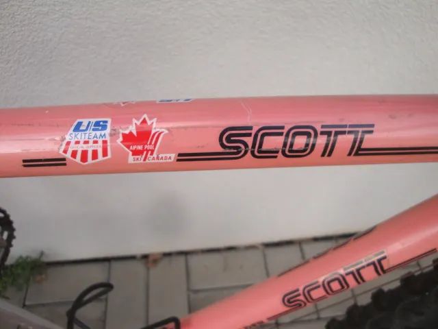 Skoro 40let staré horské kolo Scott Boulder