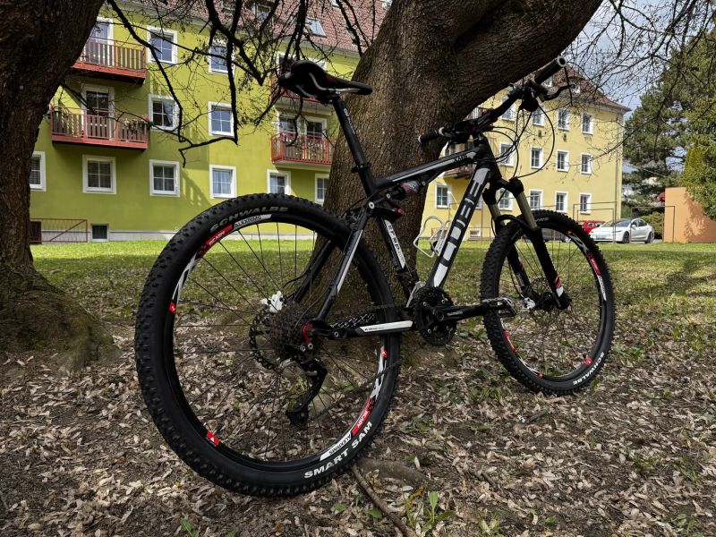 Horské kolo Cube XMS 2012