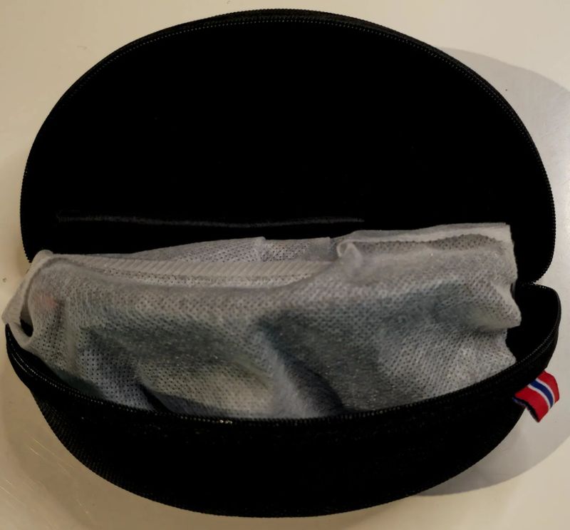 Brýle s integrovaným zpětným zrcátkem TriEye 