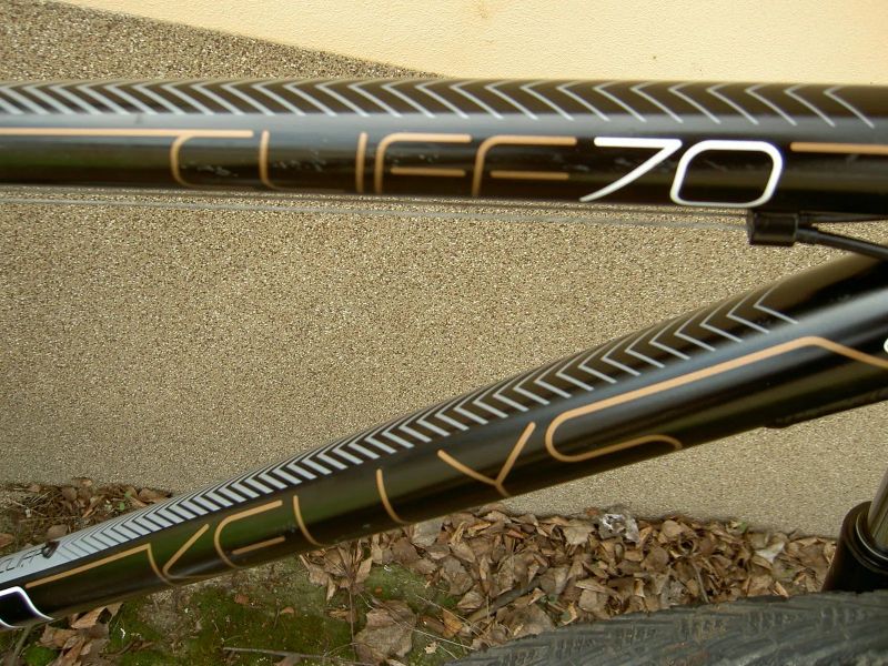 Kellys Cliff 70 17" 2016