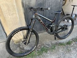 Trek Slash 9.8 M/L 