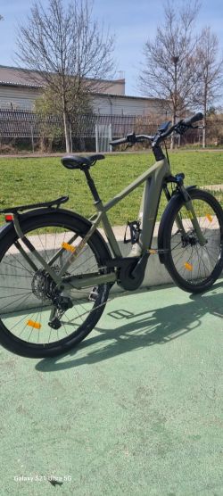 CUBE KATHMANDU PRO 800 