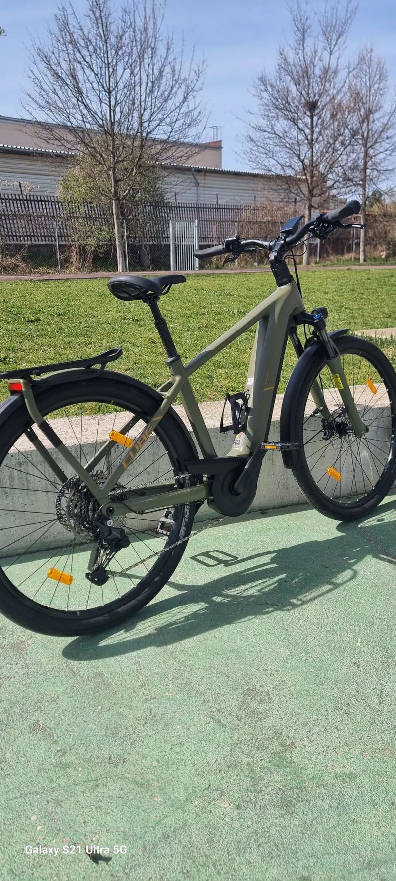 CUBE KATHMANDU PRO 800 