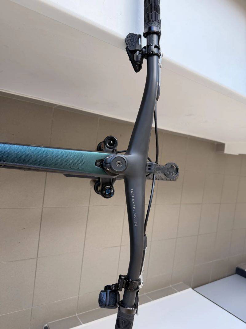 TREK Top Fuel 9.8 CUSTOM XX AXS T-Type Gen 3, Matte Emerald Iris, model 2024 velikost L