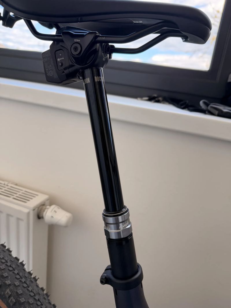 TREK Top Fuel 9.8 CUSTOM XX AXS T-Type Gen 3, Matte Emerald Iris, model 2024 velikost L