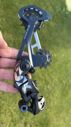 Přehazovačka X01 Eagle + Páčka GX Single click