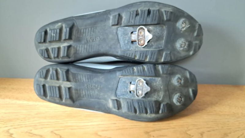 cyklistické MTB boty Fizik Terra vel. 46 295mm