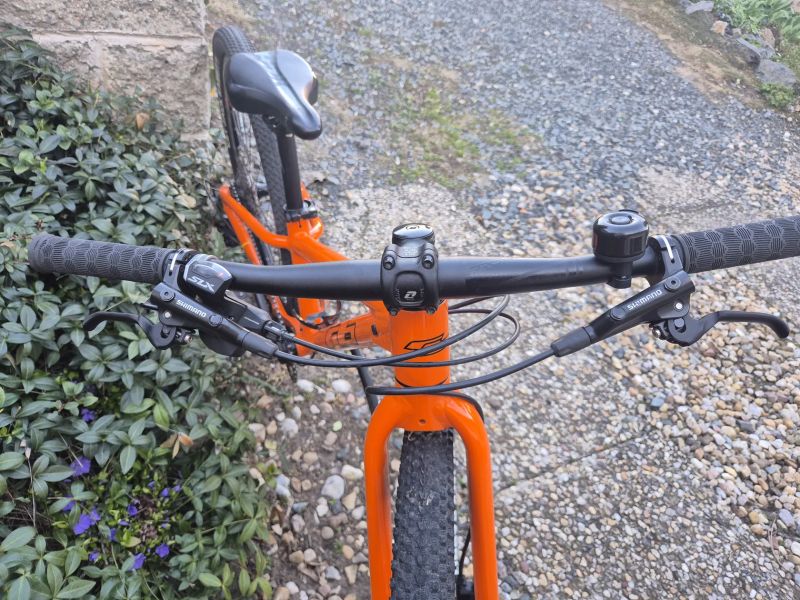 RB RB KID 125 XC / stavba