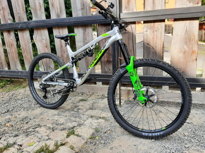 Rock Machine Blizzard 90-27RZ vel.L