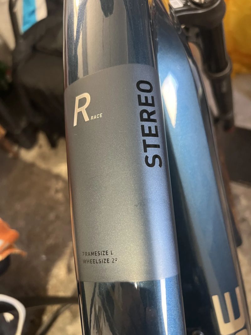 Cube Stereo hybrid 120 race 750