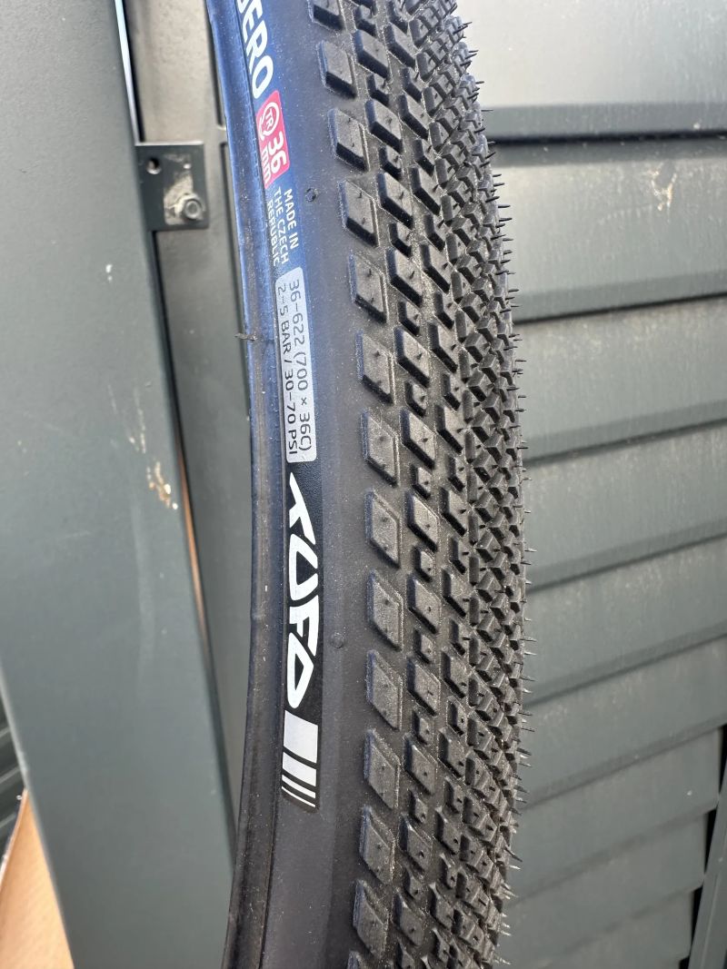 Gravel Tufo Thundero 700x36c NOVÉ