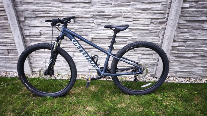 Specialized Rockhopper 27.5 vel. S (152-165 cm)