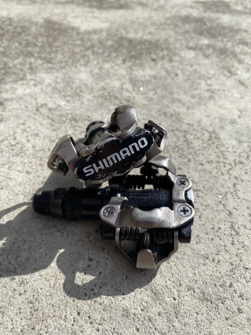 Pedály Shimano PD-M520