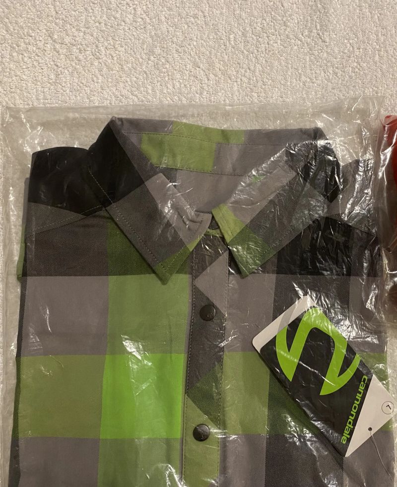 Cannodale + značka BBB. Úplně NOVÉ oblečení. 3 kusy. (Nestihli jsme vrátit do eshopu.)