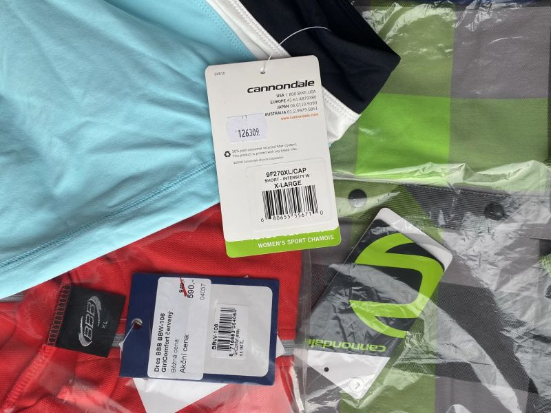 Cannodale + značka BBB. Úplně NOVÉ oblečení. 3 kusy. (Nestihli jsme vrátit do eshopu.)