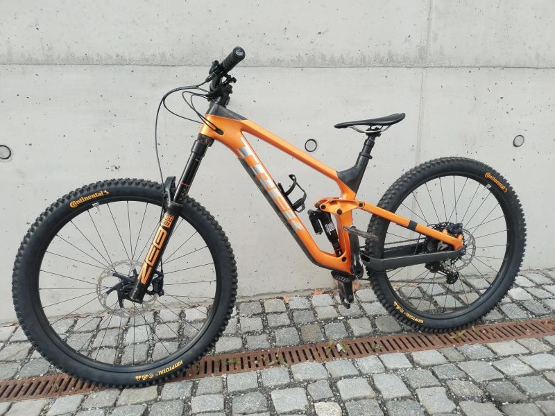 Trek Slash 9.8 XT // 29 // L