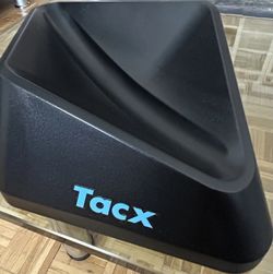 Tacx - Podložka pod přední kolo