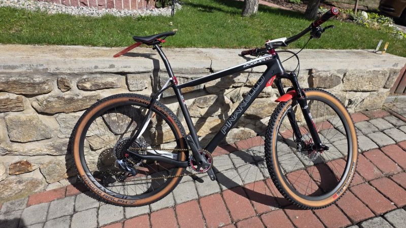 Pinarello DOGMA XC 9.9