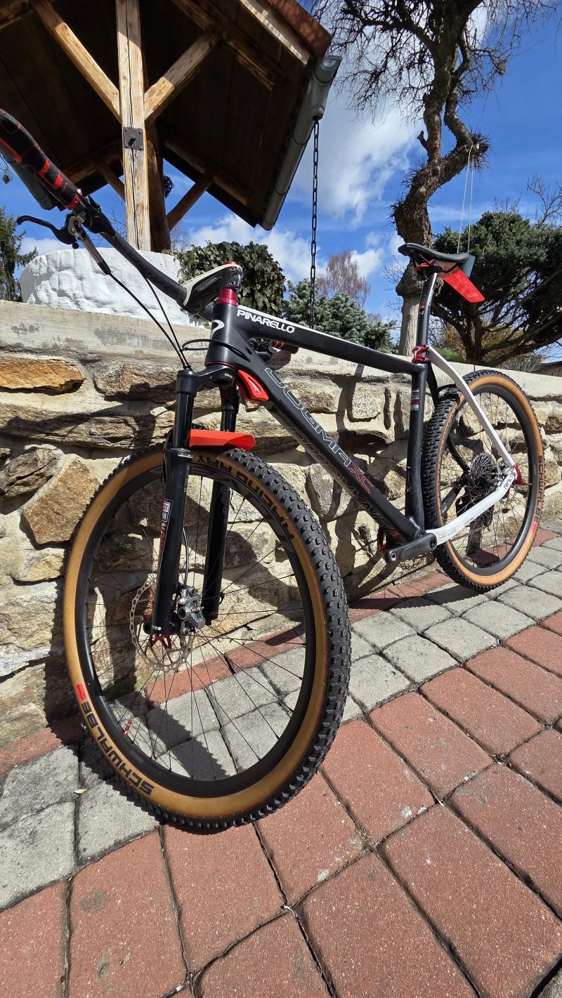 Pinarello DOGMA XC 9.9