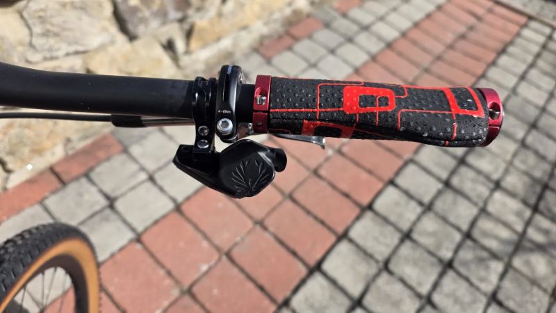 Pinarello DOGMA XC 9.9