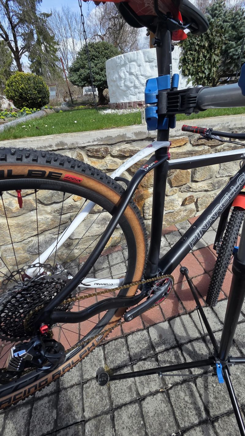 Pinarello DOGMA XC 9.9