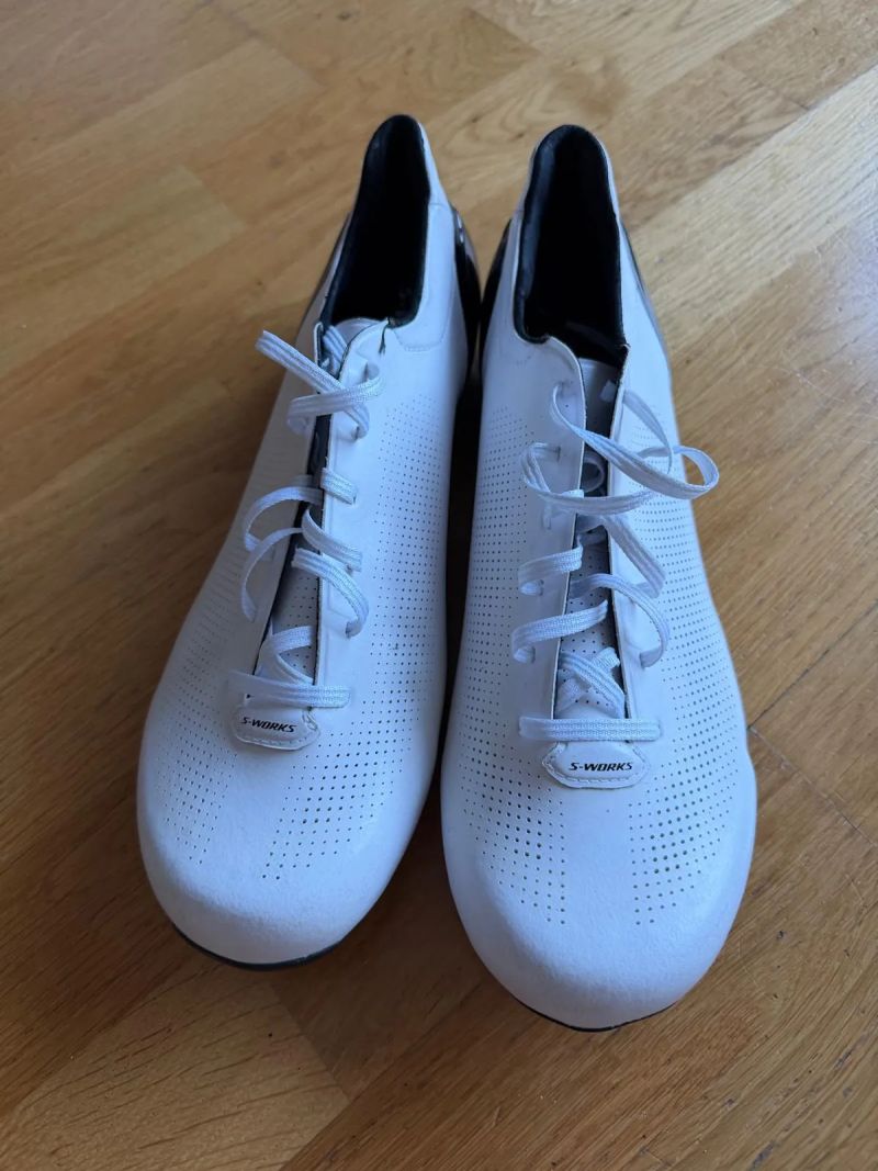 Silníční tretry Specialized, vel. 45,5