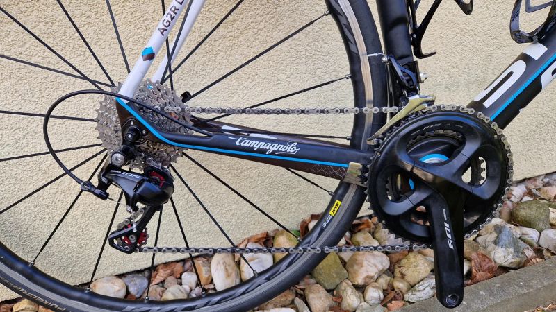 Focus Izalco Campagnolo Chorus