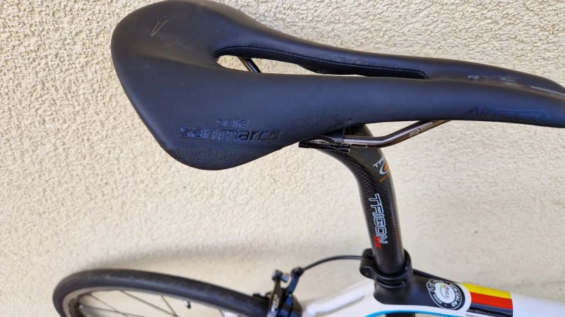 Focus Izalco Campagnolo Chorus