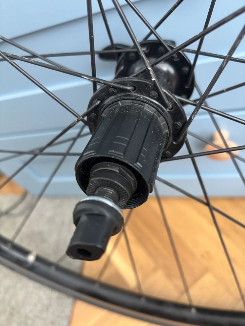 Zapletená kola Syncros pro ráfkové brzdy