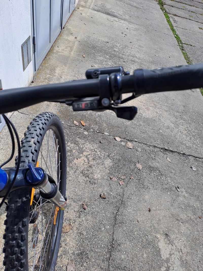 Horské juniorské kolo Specialized Pitch 27,5" 