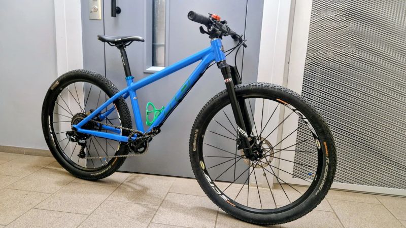 Dětské horské kolo zn. RB, rám 13", kola 26"